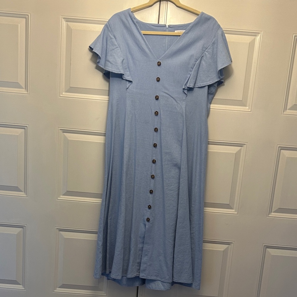 Calvin Klein Light Blue Button-Front Midi Dress with Flutter Sleeves